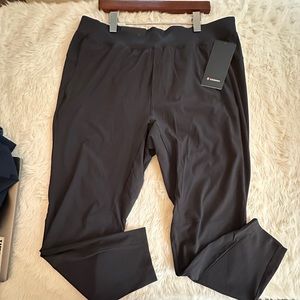 Lululemon Men’s In Mind Yoga Pants XXL 30” LM5556S Black Medium